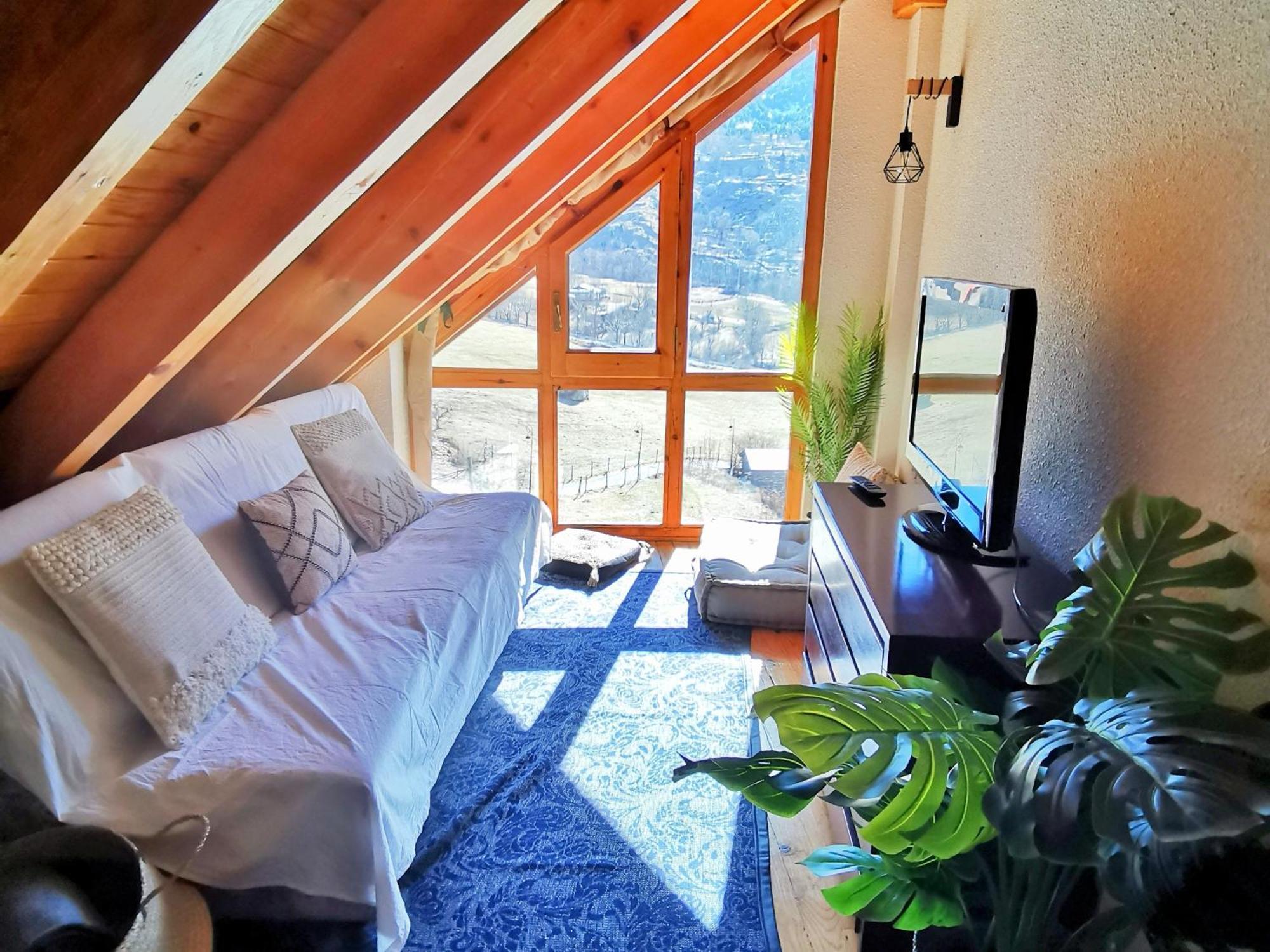 Duplex Con Terraza Y Vistas Panoramicas En Tauell Apartment Exterior photo